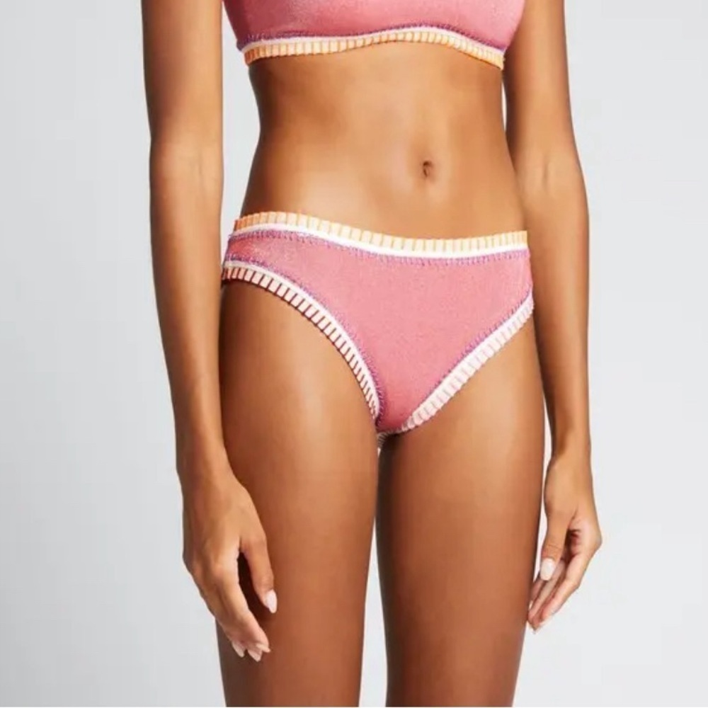 Platinum inspire Solange Ferrarini Teaberry Crochet Trim Swim Bottom Size Large
